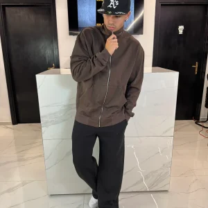 Felpa Collo Alto Zip Garzata Marrone Duca Homme | Caldo Streetwear