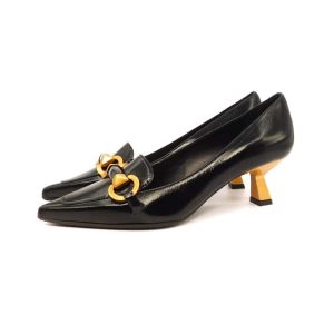 Chantal décolleté vernice morsetto