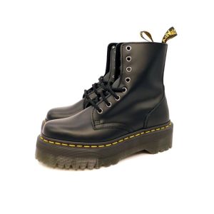 Dr. Martens anfibio Jadon Polished Smooth nero