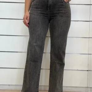 Jeans da donna con borchie