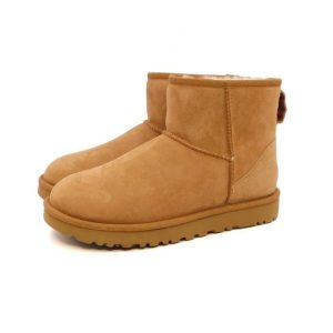 Ugg Classic Mini II