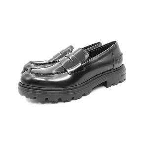 Uma Parker mocassino abrasivato nero